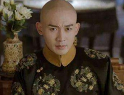 乾隆与后妃之间的感情能分为几个阶段？分别由哪些女性作为主角？