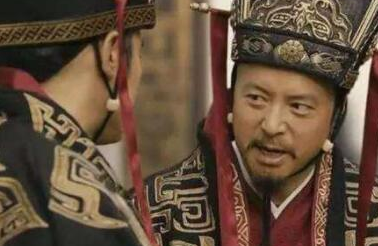 曹魏重臣陈群有哪些经历？他最后是怎么死的？