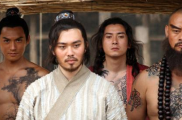 史进家世非常好，为什么会选择在梁山落草呢？