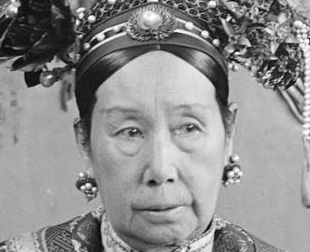 血洗天京城的曾国荃，在功成名就后都经历了什么？