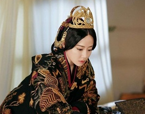 吕不韦为什么能说动华阳夫人？他们为什么能达成共识？