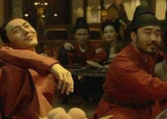 古代青楼既然是合法买卖，养一群壮汉的原因是什么？