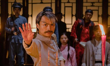 《九叔归来2》有僵尸也有动作，但缺乏林正英僵尸片的味道