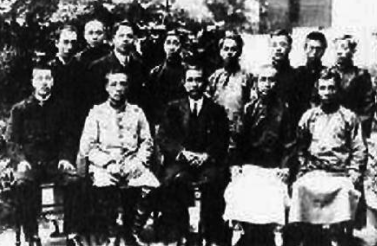 慈禧被记者上报纸讽刺，慈禧是如何处置他的？