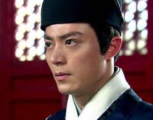 土木堡之变后朱祁镇归朝，朱祁钰做什么才能稳住皇位？