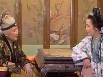 我们家四个女孩儿全不如宝丫头，贾母为何要这么说？