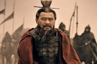 曹操之所以不称帝，高明在哪些地方？