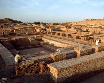 楼兰是西汉时期一个西域边国，为何频繁出现在唐诗中？