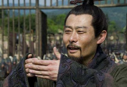 张昭和周瑜同为托孤大臣，为何张昭却没什么名气呢？