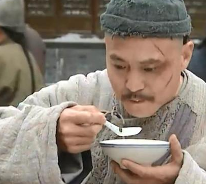 清朝总督每顿都吃白菜 雍正为什么还要处死他