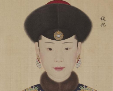 纯惠皇贵妃有单独的陵墓，为何没有和乾隆合葬？