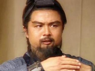 杀高顺而留张辽，曹操这么做的目的是什么?