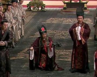 对俘虏和降人，汉武帝采取的是什么样的政策？