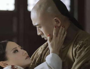 乾隆帝禅位后的日子是怎么过的？依旧决定着宫中的大事