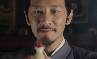 曹操给荀彧一个空食盒，为何荀彧就自杀了？