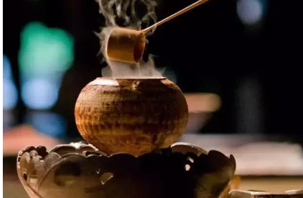 古人喝茶还放盐吗？揭秘古代茶文化的发展