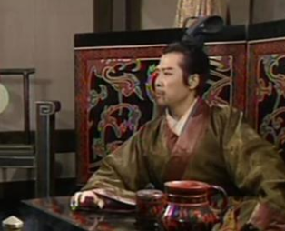 历史上刘备的三大谋士中，献上的妙计哪一条对刘备贡献最大？