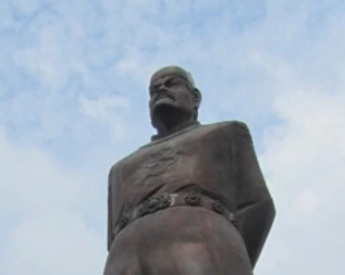 力士上张昶是个什么样的人？他又为何要报复朱元璋？