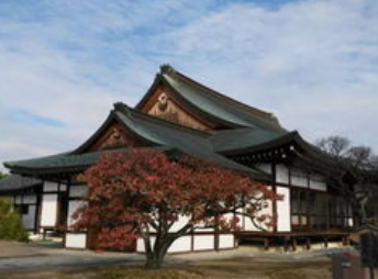 中唐诗人戎昱《题招提寺》原文、译文注释及翻译