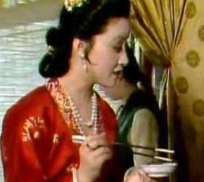 红楼梦中贾府的生活有多奢靡？茄鲞是如何制作的？