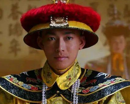 清朝皇帝身边都是带刀的侍卫 皇帝为什么从不担心他们行刺自己