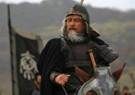 秦始皇不准王翦班师回朝的原因是什么 功成名就后王翦为何主动请辞