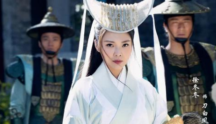 新版《天龙八部》正在热播中，刀白凤饰演者让人眼前一亮