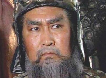 正史上火烧赤壁的人是谁？是黄盖？