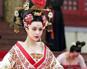 李治身为皇帝，看着武则天一步步掌权是什么样的心理？