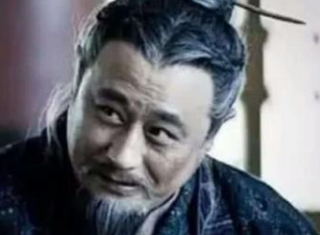 李斯斗不过赵高的原因是什么？是什么导致的？