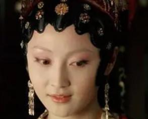 红楼梦中袭人怀过孕？真相到底是什么？