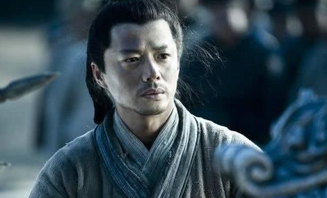 如果韩信果断拥兵自立，他能战胜刘邦吗?