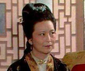 红楼梦中林黛玉初进进贾府时，王夫人是如何考验她的？