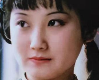 红楼梦中宝玉为何会被贾政打？背后有何缘由？