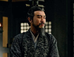 曹操在用人方面有什么技巧？他又是如何管理人才的？