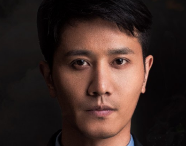 《逆光者》彭冠英饰演的是谁？网友吐槽让人爆笑