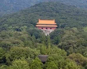 明朝不止十三位皇帝，为何背景只有明十三陵？