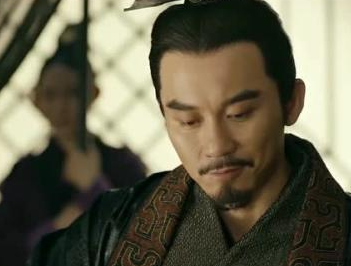 邓艾兵临城下时，刘禅为什么要不战而降?