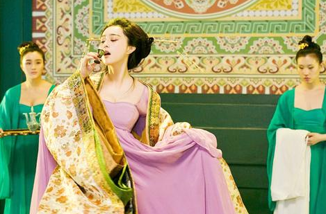 李隆基为什么会喜欢杨玉环 杨贵妃真的是一个胖子吗