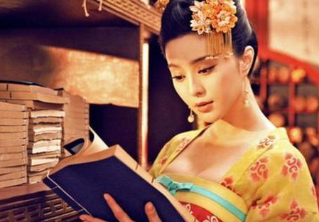 武则天退位一年就去世了 武则天的死因是什么