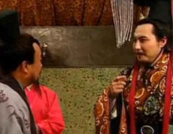 与曹操相比，曹丕的生活条件较好，为何只活到40岁？