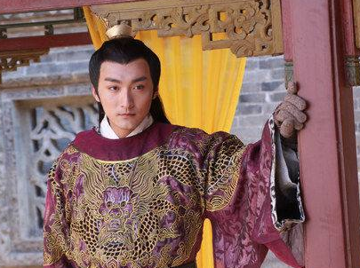 明朝将近300年时间 期间为何没有出现像曹操一样的权臣