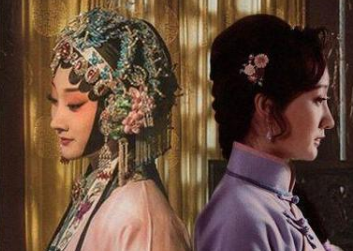 《东四牌楼东》是什么剧？融入了京剧、美食等元素