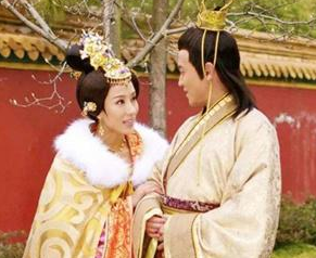 朱见深为何会宠爱一个比自己大17岁的女人？