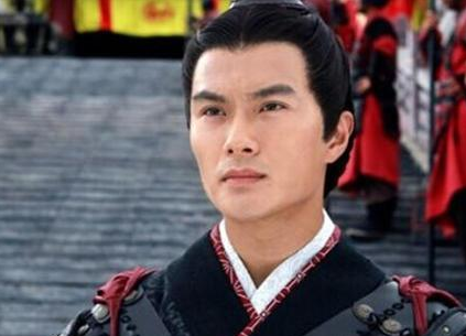 卫青和霍去病相比 两人谁对汉朝的贡献更大