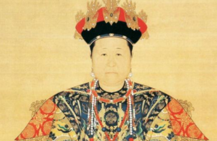 阿巴亥一生育有三子，她为何会殉葬呢？