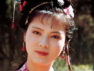 贾母说袭人拿大了是什么意思？她有哪些失职行为