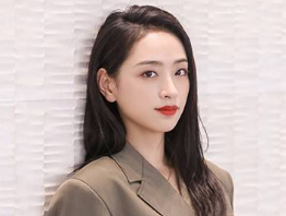 《机智的恋爱生活》彭必瑶饰演什么角色？她还演过别的什么剧？