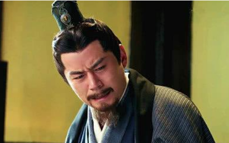 他本是曹魏大臣，因亲近曹丕被曹丕赐死