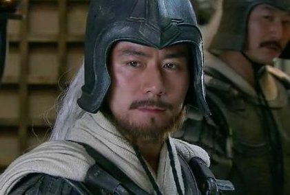 刘备是糜芳的妹夫，为何糜芳却选择了背叛刘备呢？